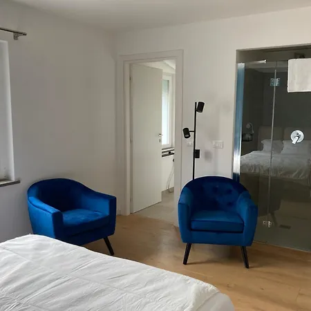 Casa Di Mirea غرادو