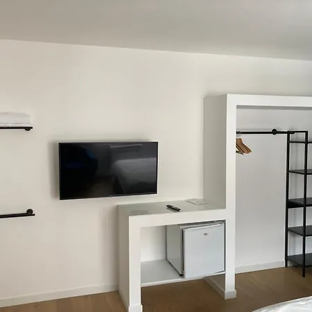 Casa Di Mirea Alojamento de Acomodação e Pequeno-almoço 4*