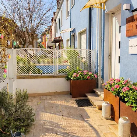 Casa Di Mirea 4*