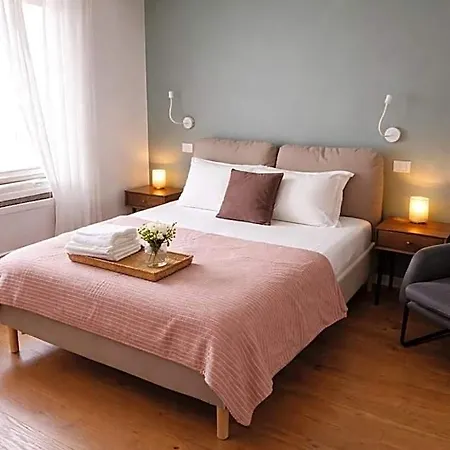 Casa Di Mirea 4* Grado