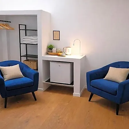 Alojamento de Acomodação e Pequeno-almoço Casa Di Mirea 4*