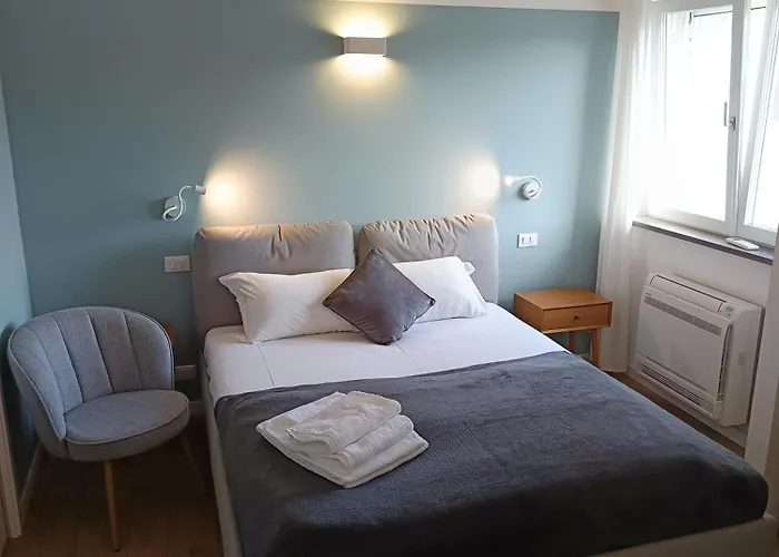 Casa Di Mirea Alojamento de Acomodação e Pequeno-almoço 4*